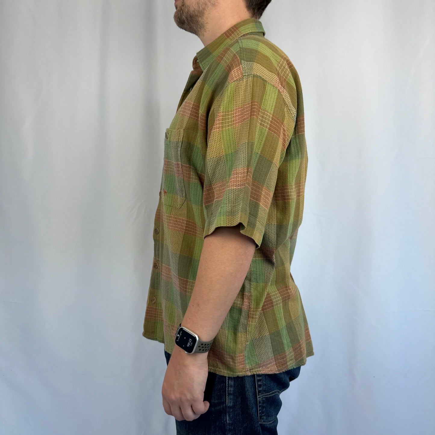 Kuratierter Vintage Onlineshop nachhaltige Secondhand Kleidung online kaufen, Online Shop Vintage, Vintage Online Shop, Second Hand Online Shop, gebraucht, zweite Hand, reused, preloved, Y2K, thriftshop, thriftstore, thrifting, thrift shop, thrift store, Paisleymuster, Crazy Pattern