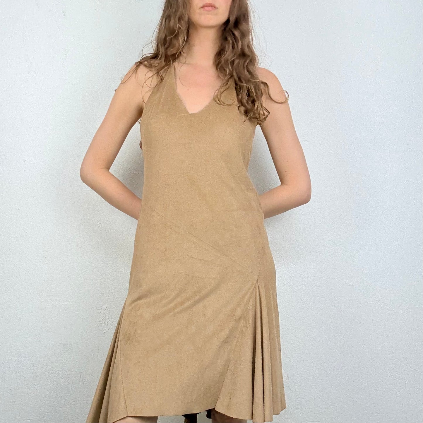Kuratierter Vintage Onlineshop nachhaltige Secondhand Kleidung online kaufen, Online Shop Vintage, Vintage Online Shop, Second Hand Online Shop, gebraucht, zweite Hand, reused, preloved, Y2K, thriftshop, thriftstore, thrifting, thrift shop, thrift store, Velours