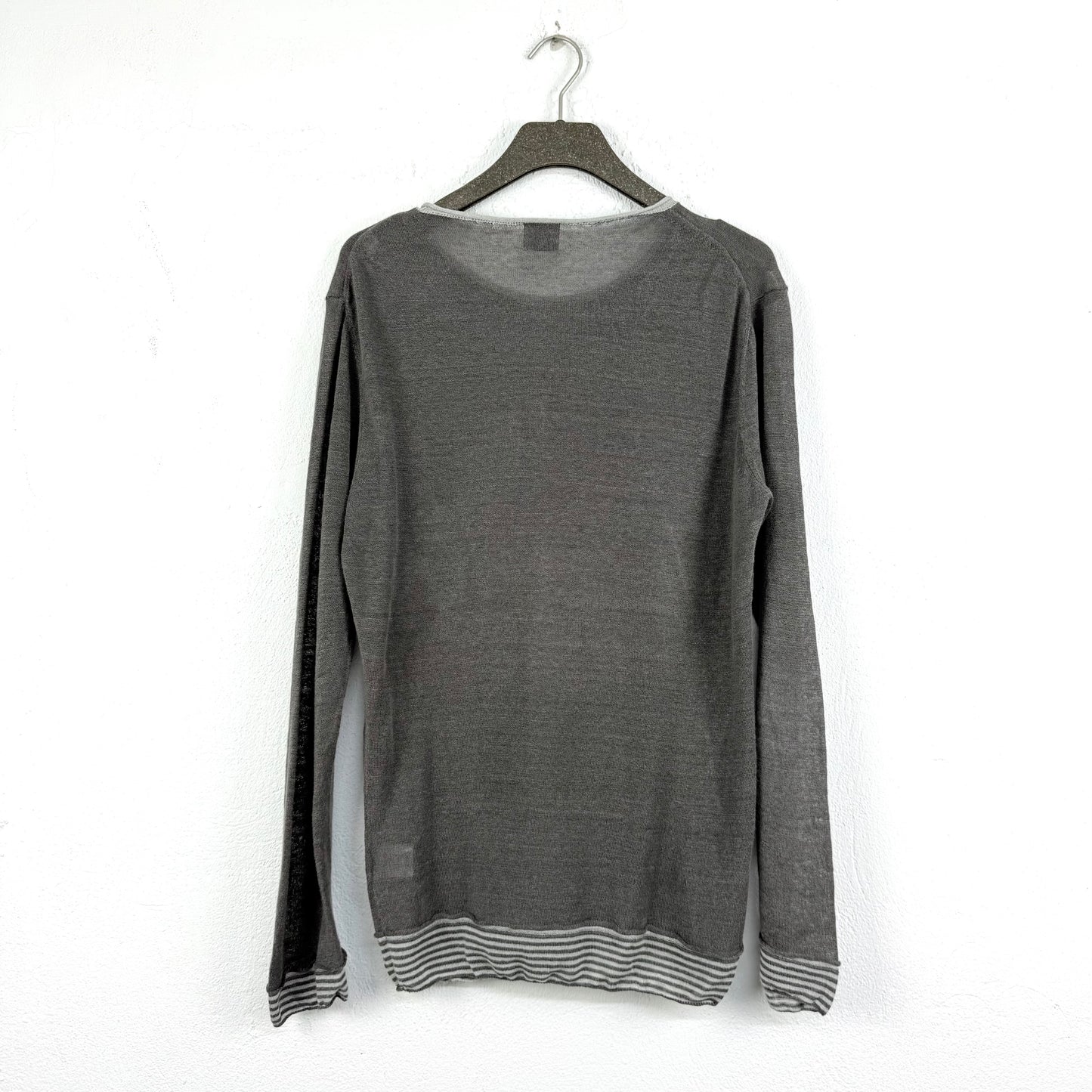 Kuratierter Vintage Onlineshop nachhaltige Secondhand Kleidung online kaufen, Online Shop Vintage, Vintage Online Shop, Second Hand Online Shop, gebraucht, zweite Hand, reused, preloved, Y2K, thriftshop, thriftstore, thrifting, thrift shop, thrift store
