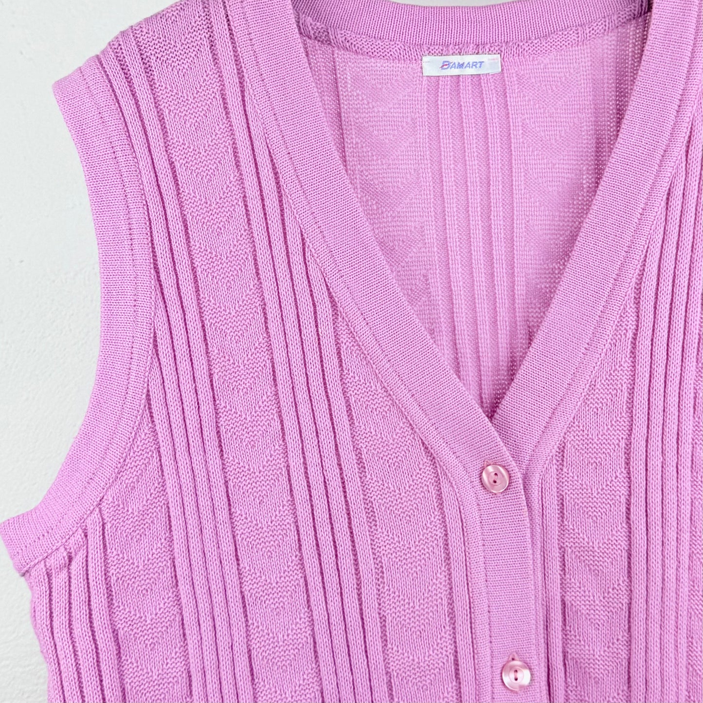 Kuratierter Vintage Onlineshop nachhaltige Secondhand Kleidung online kaufen, Online Shop Vintage, Vintage Online Shop, Second Hand Online Shop, gebraucht, zweite Hand, reused, preloved, Y2K, thriftshop, thriftstore, thrifting, thrift shop, thrift store