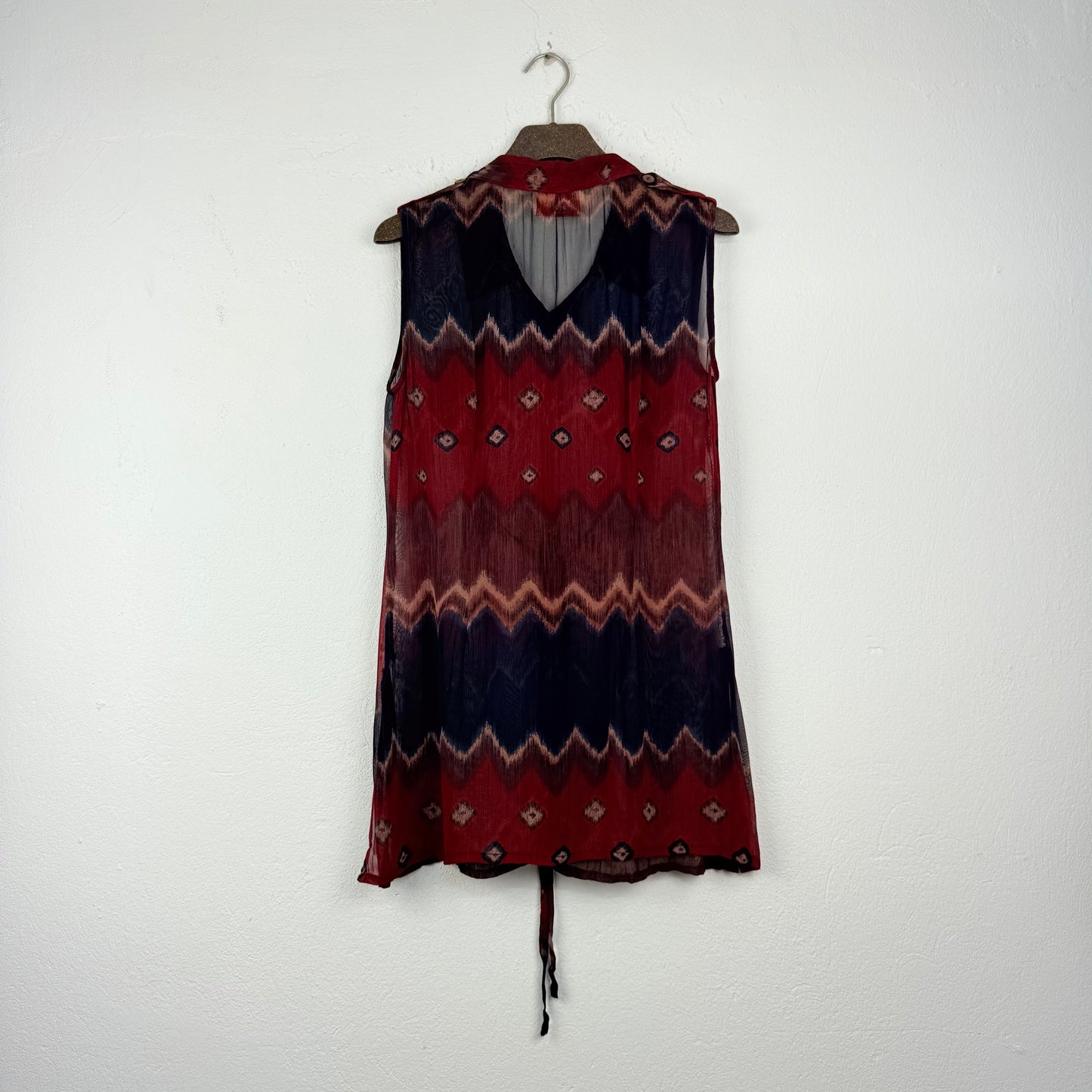 Kuratierter Vintage Onlineshop nachhaltige Secondhand Kleidung online kaufen, Online Shop Vintage, Vintage Online Shop, Second Hand Online Shop, gebraucht, zweite Hand, reused, preloved, Y2K, thriftshop, thriftstore, thrifting, thrift shop, thrift store