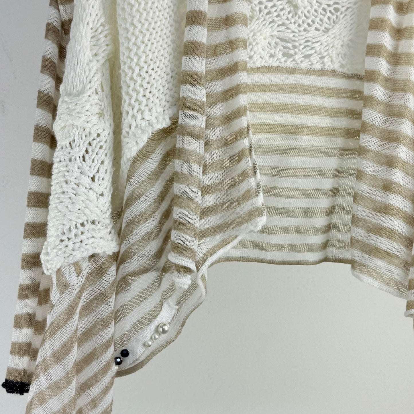 Kuratierter Vintage Onlineshop nachhaltige Secondhand Kleidung online kaufen, Online Shop Vintage, Vintage Online Shop, Second Hand Online Shop, gebraucht, zweite Hand, reused, preloved, Y2K, thriftshop, thriftstore, thrifting, thrift shop, thrift store