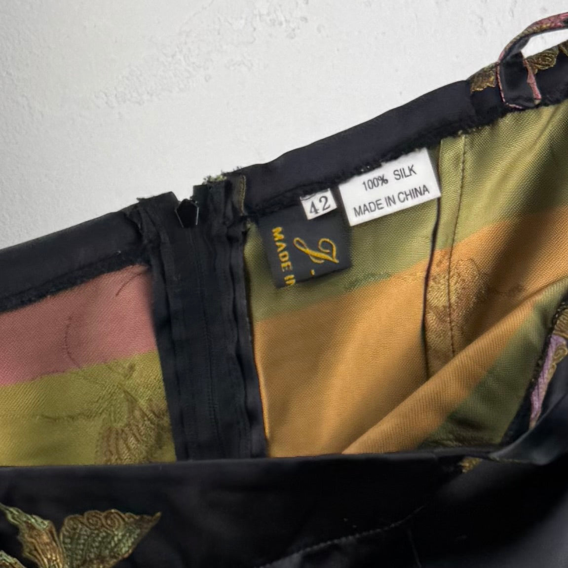 Kuratierter Vintage Onlineshop nachhaltige Secondhand Kleidung online kaufen, Online Shop Vintage, Vintage Online Shop, Second Hand Online Shop, gebraucht, zweite Hand, reused, preloved, Y2K, thriftshop, thriftstore, thrifting, thrift shop, thrift store