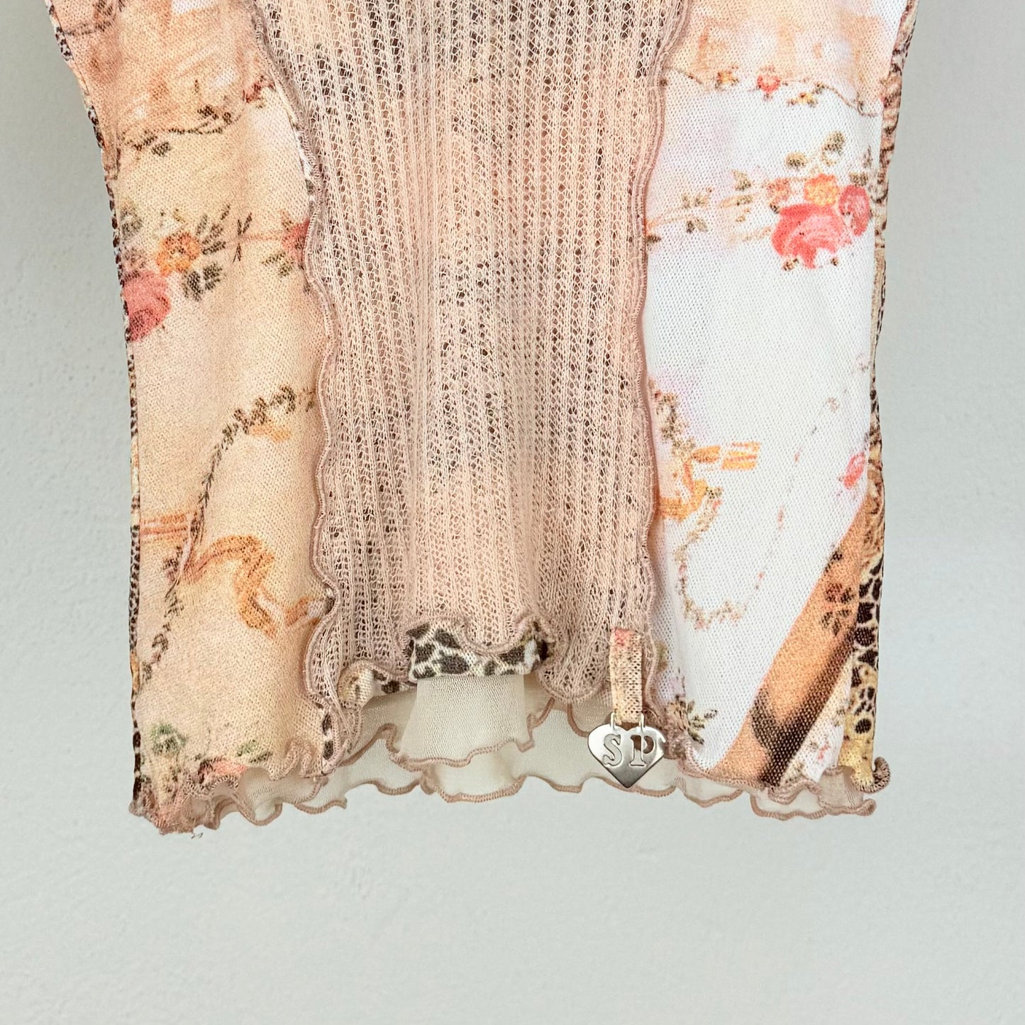 Kuratierter Vintage-Onlineshop– nachhaltige Second-Hand-Kleidung online kaufen