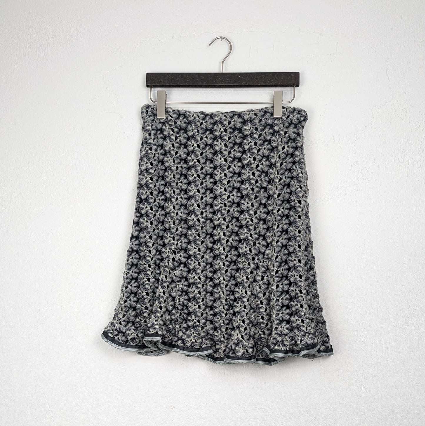 Kuratierter Vintage Onlineshop nachhaltige Secondhand Kleidung online kaufen, Online Shop Vintage, Vintage Online Shop, Second Hand Online Shop, gebraucht, zweite Hand, reused, preloved, Y2K, thriftshop, thriftstore, thrifting, thrift shop, thrift store