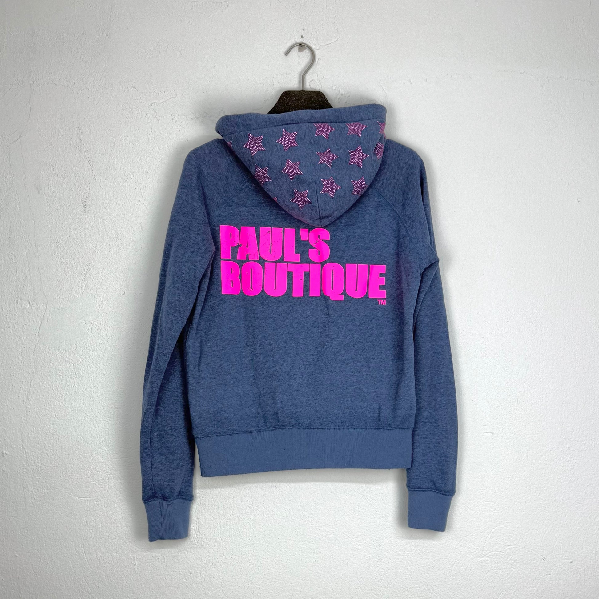 Kuratierter Vintage Onlineshop nachhaltige Secondhand Kleidung online kaufen, Online Shop Vintage, Vintage Online Shop, Second Hand Online Shop, gebraucht, zweite Hand, reused, preloved, Y2K, thriftshop, thriftstore, thrifting, thrift shop, thrift store