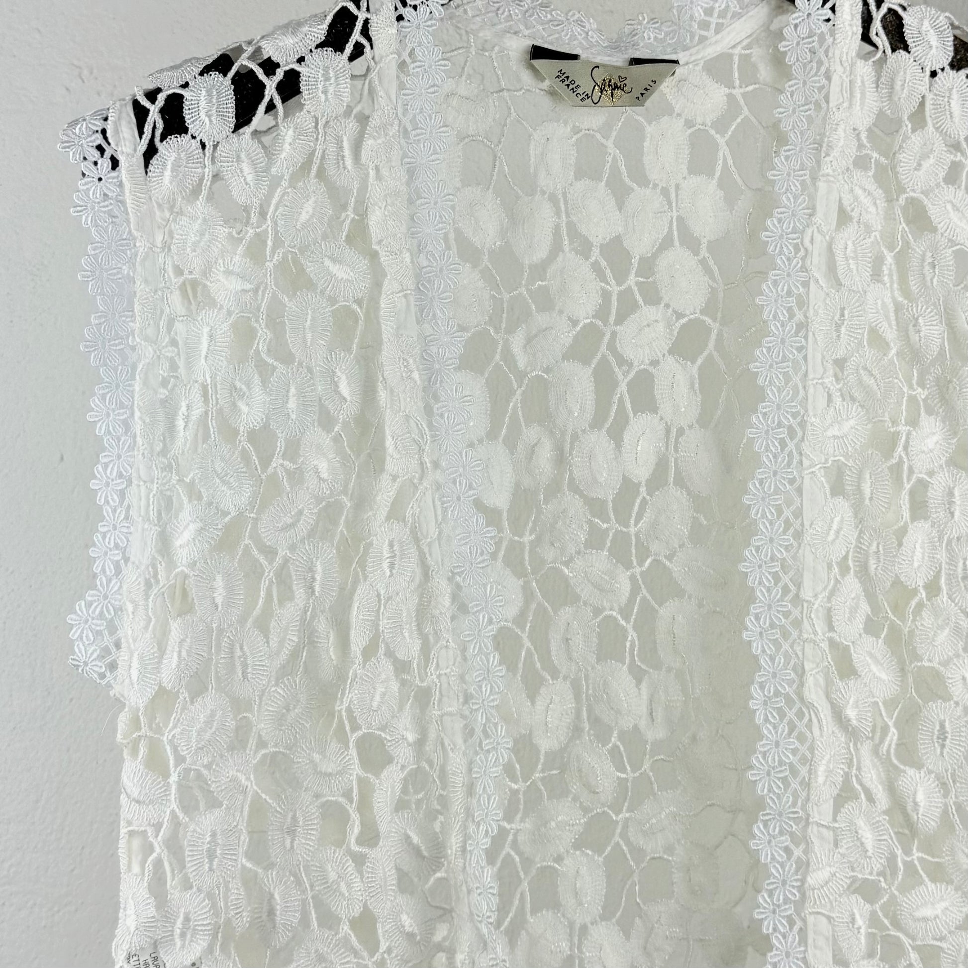 Kuratierter Vintage Onlineshop nachhaltige Secondhand Kleidung online kaufen, Online Shop Vintage, Vintage Online Shop, Second Hand Online Shop, gebraucht, zweite Hand, reused, preloved, Y2K, thriftshop, thriftstore, thrifting, thrift shop, thrift store