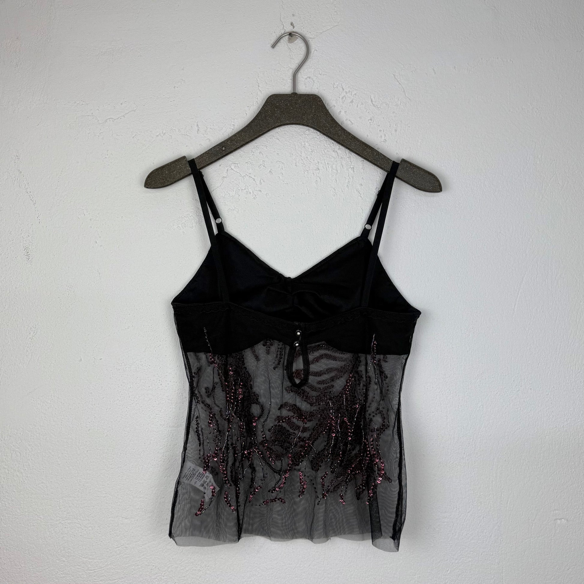 Kuratierter Vintage Onlineshop nachhaltige Secondhand Kleidung online kaufen, Online Shop Vintage, Vintage Online Shop, Second Hand Online Shop, gebraucht, zweite Hand, reused, preloved, Y2K, thriftshop, thriftstore, thrifting, thrift shop, thrift store