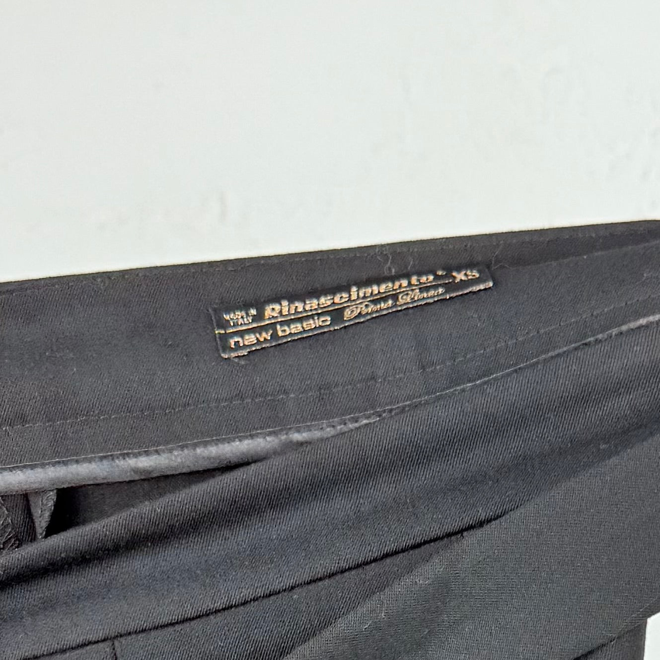 Kuratierter Vintage Onlineshop nachhaltige Secondhand Kleidung online kaufen, Online Shop Vintage, Vintage Online Shop, Second Hand Online Shop, gebraucht, zweite Hand, reused, preloved, Y2K, thriftshop, thriftstore, thrifting, thrift shop, thrift store
