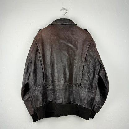 Kuratierter Vintage Onlineshop nachhaltige Secondhand Kleidung online kaufen, Online Shop Vintage, Vintage Online Shop, Second Hand Online Shop, gebraucht, zweite Hand, reused, preloved, Y2K, thriftshop, thriftstore, thrifting, thrift shop, thrift store