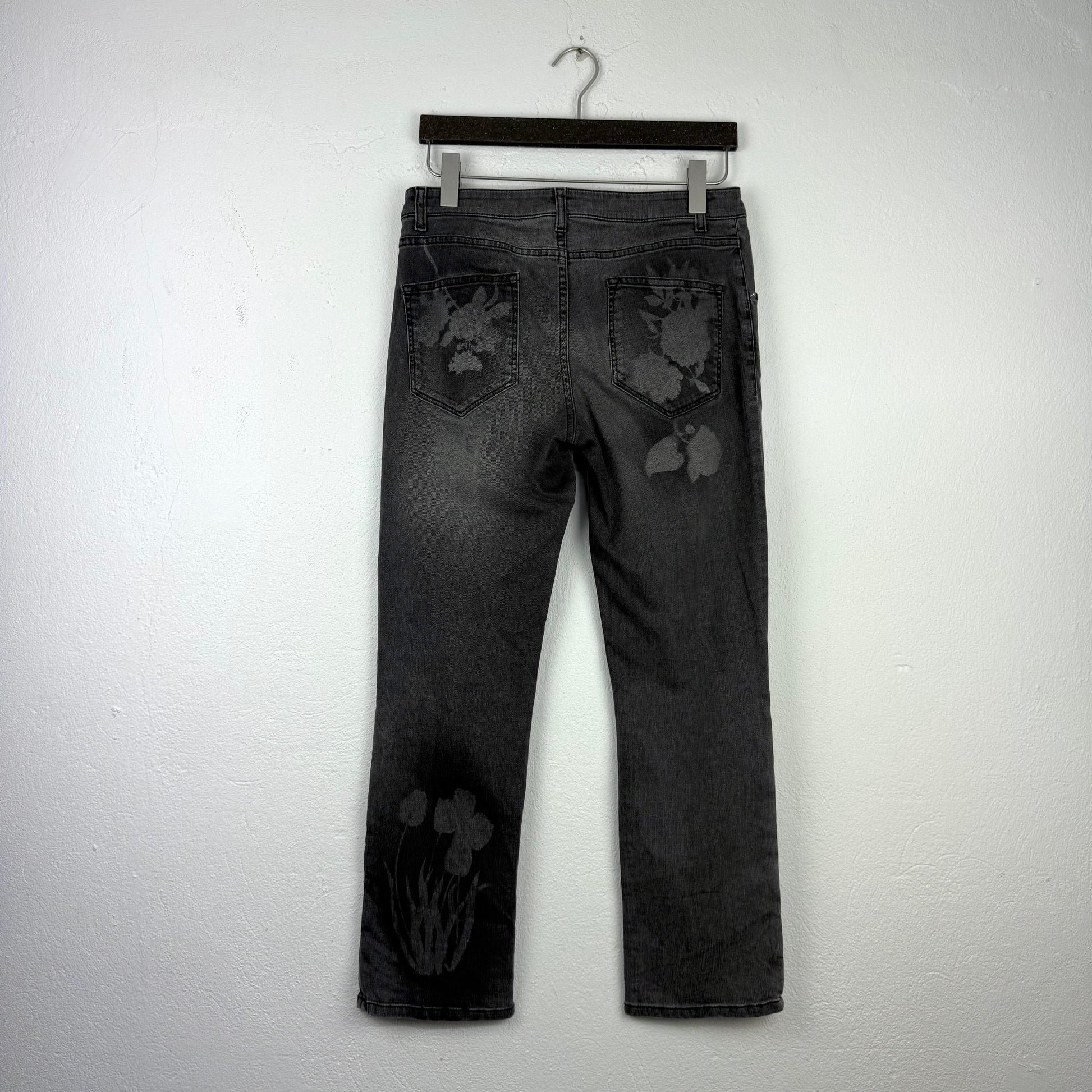 Kuratierter Vintage Onlineshop nachhaltige Secondhand Kleidung online kaufen, Online Shop Vintage, Vintage Online Shop, Second Hand Online Shop, gebraucht, zweite Hand, reused, preloved, Y2K, thriftshop, thriftstore, thrifting, thrift shop, thrift store
