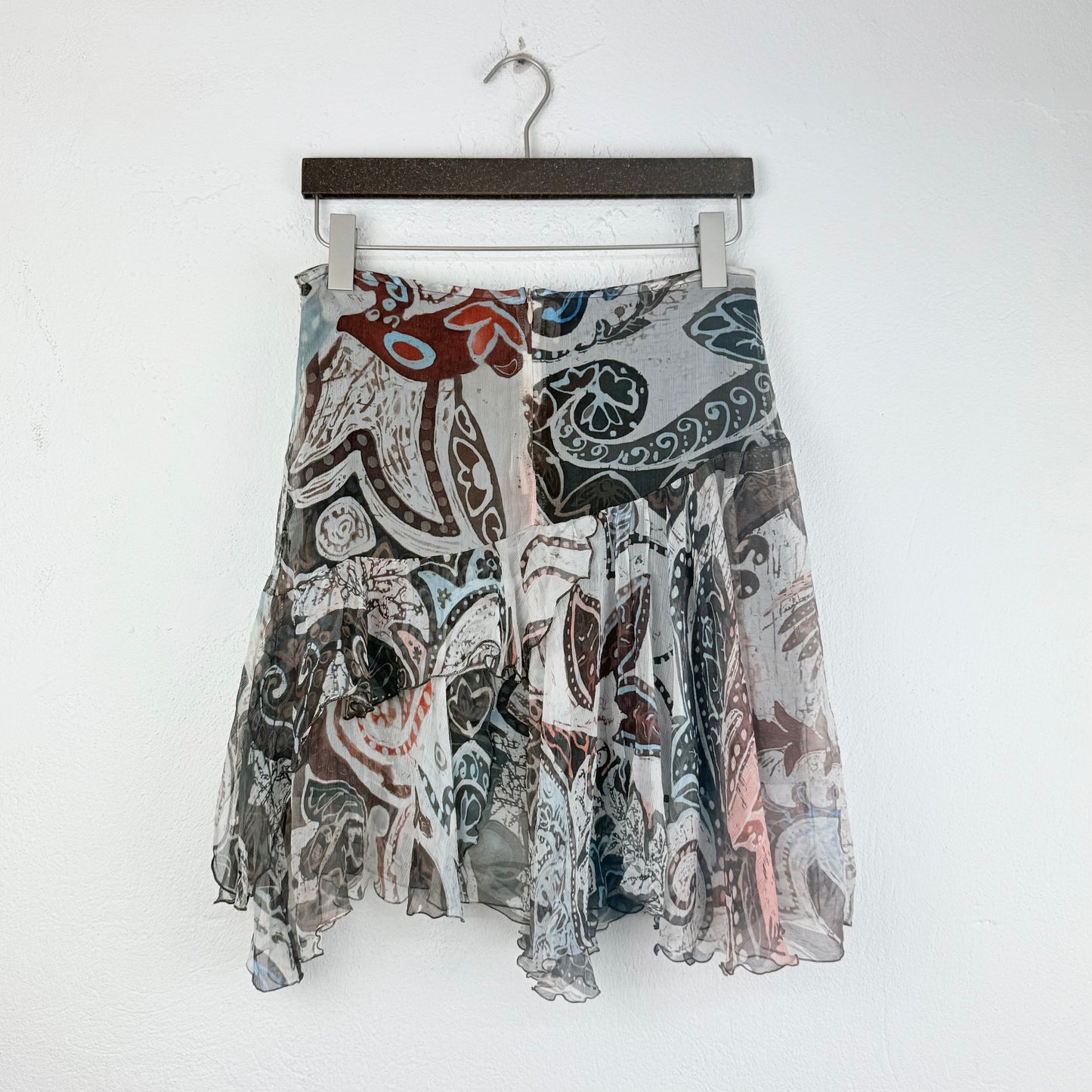 Kuratierter Vintage Onlineshop nachhaltige Secondhand Kleidung online kaufen, Online Shop Vintage, Vintage Online Shop, Second Hand Online Shop, gebraucht, zweite Hand, reused, preloved, Y2K, thriftshop, thriftstore, thrifting, thrift shop, thrift store, Flowy, Boho, Festival