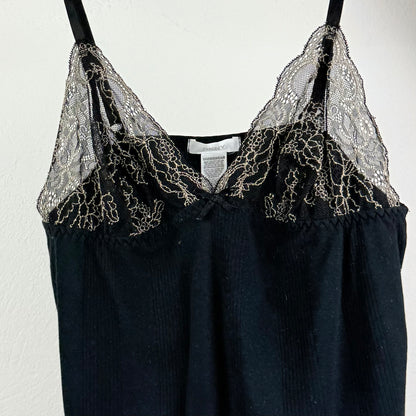 Kuratierter Vintage Onlineshop nachhaltige Secondhand Kleidung online kaufen, Online Shop Vintage, Vintage Online Shop, Second Hand Online Shop, gebraucht, zweite Hand, reused, preloved, Y2K, thriftshop, thriftstore, thrifting, thrift shop, thrift store
