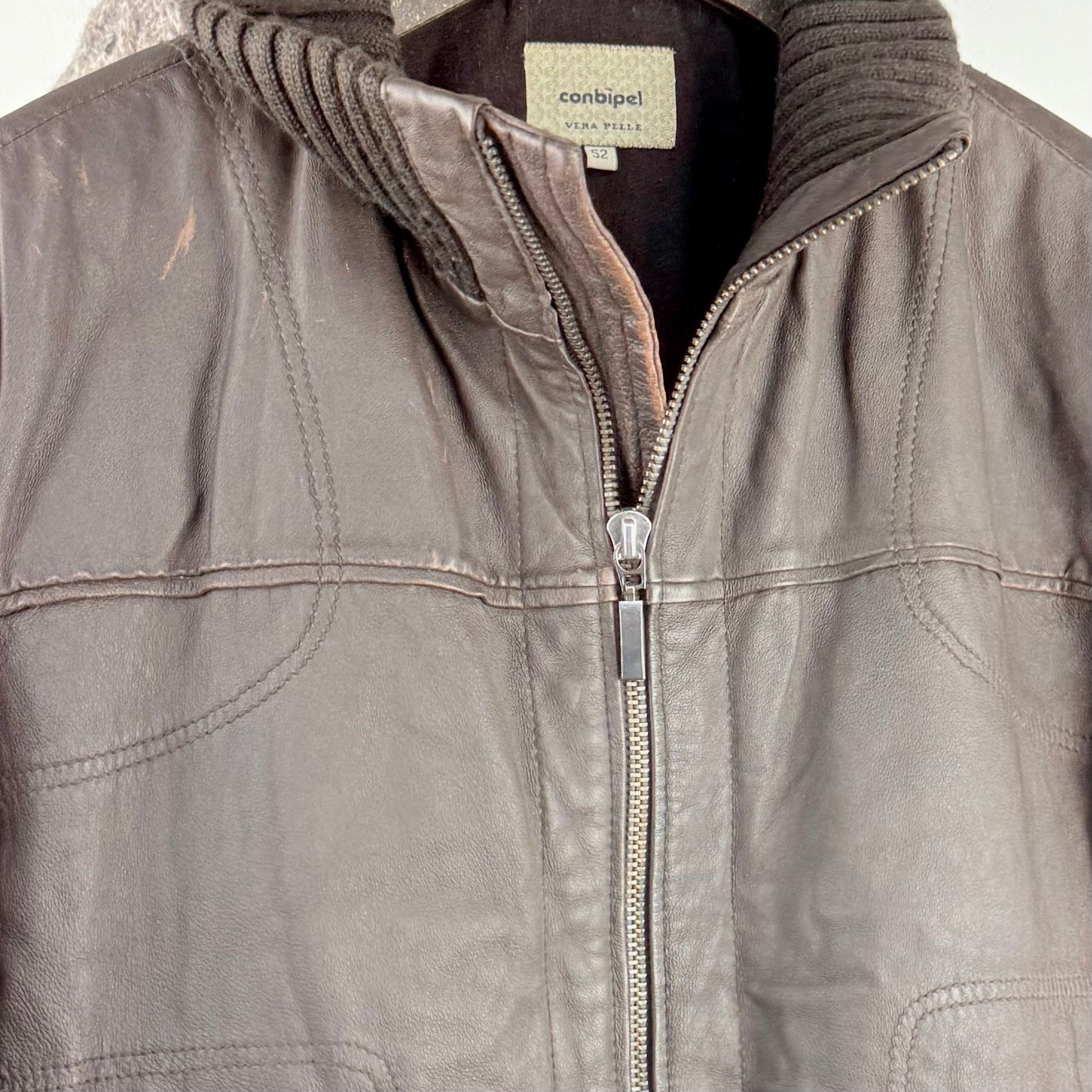 Kuratierter Vintage Onlineshop nachhaltige Secondhand Kleidung online kaufen, Online Shop Vintage, Vintage Online Shop, Second Hand Online Shop, gebraucht, zweite Hand, reused, preloved, Y2K, thriftshop, thriftstore, thrifting, thrift shop, thrift store