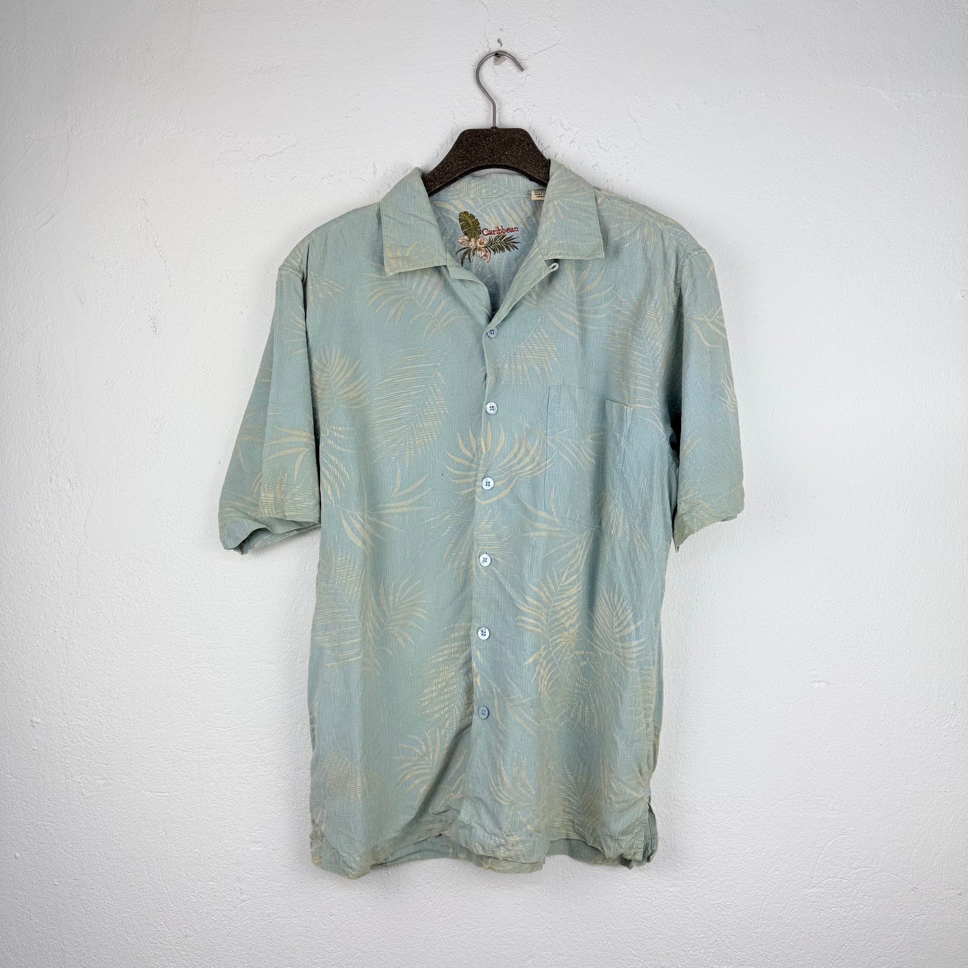Kuratierter Vintage Onlineshop nachhaltige Secondhand Kleidung online kaufen, Online Shop Vintage, Vintage Online Shop, Second Hand Online Shop, gebraucht, zweite Hand, reused, preloved, Y2K, thriftshop, thriftstore, thrifting, thrift shop, thrift store