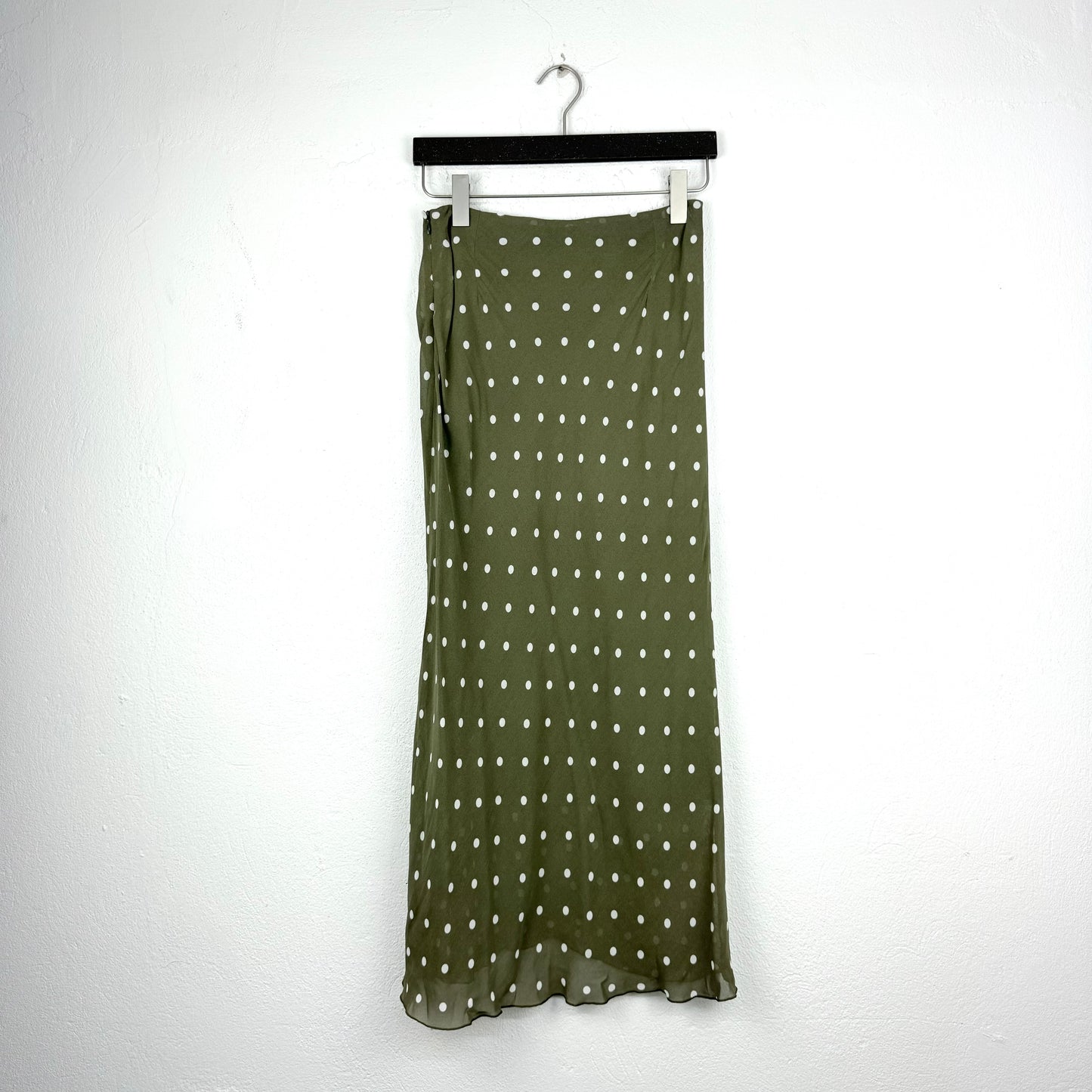 Kuratierter Vintage Onlineshop nachhaltige Secondhand Kleidung online kaufen, Online Shop Vintage, Vintage Online Shop, Second Hand Online Shop, gebraucht, zweite Hand, reused, preloved, Y2K, thriftshop, thriftstore, thrifting, thrift shop, thrift store