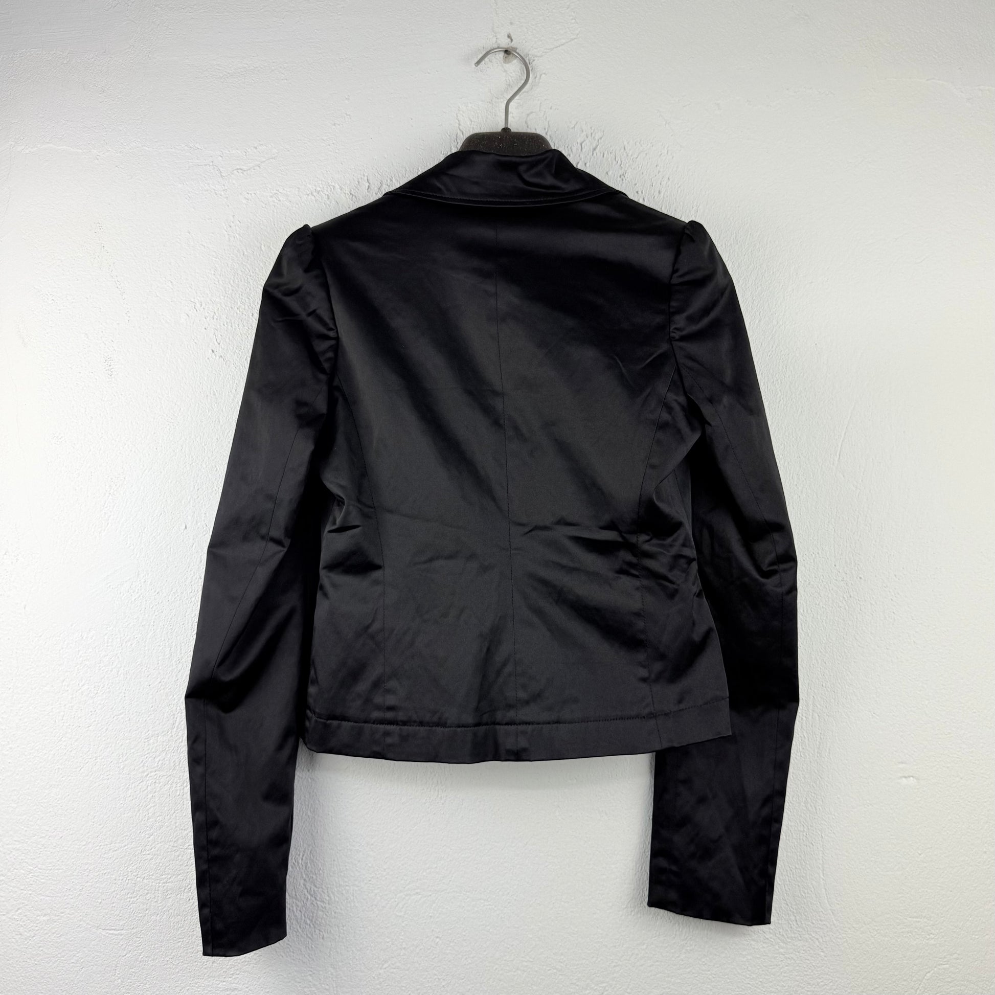 Kuratierter Vintage Onlineshop nachhaltige Secondhand Kleidung online kaufen, Online Shop Vintage, Vintage Online Shop, Second Hand Online Shop, gebraucht, zweite Hand, reused, preloved, Y2K, thriftshop, thriftstore, thrifting, thrift shop, thrift store