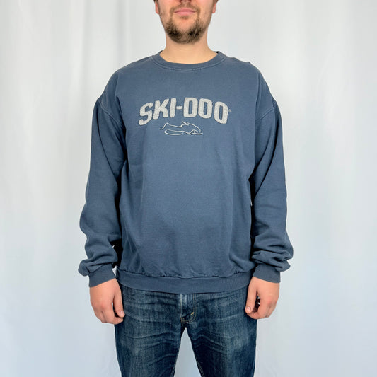 Kuratierter Vintage Onlineshop nachhaltige Secondhand Kleidung online kaufen, Online Shop Vintage, Vintage Online Shop, Second Hand Online Shop, gebraucht, zweite Hand, reused, preloved, Y2K, thriftshop, thriftstore, thrifting, thrift shop, thrift store, retro, sporty, classic