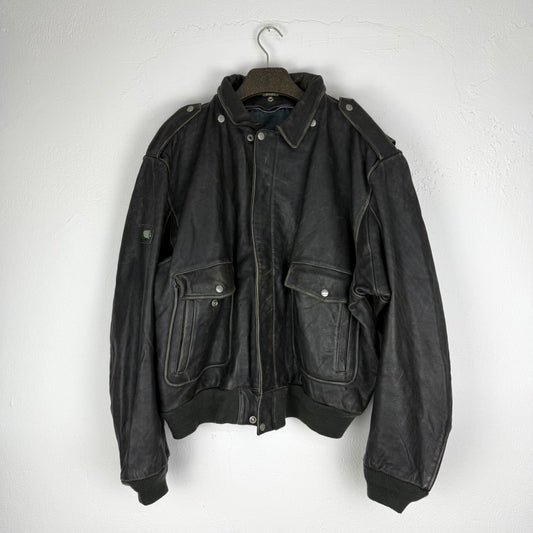 Kuratierter Vintage Onlineshop nachhaltige Secondhand Kleidung online kaufen, Online Shop Vintage, Vintage Online Shop, Second Hand Online Shop, gebraucht, zweite Hand, reused, preloved, Y2K, thriftshop, thriftstore, thrifting, thrift shop, thrift store