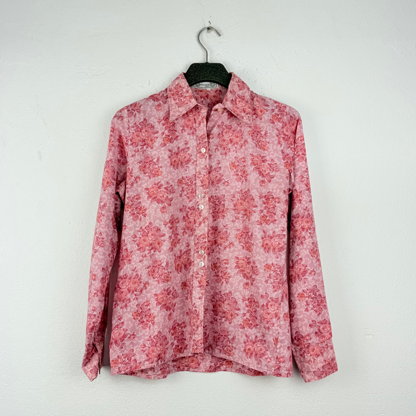 Kuratierter Vintage Onlineshop nachhaltige Secondhand Kleidung online kaufen, Online Shop Vintage, Vintage Online Shop, Second Hand Online Shop, gebraucht, zweite Hand, reused, preloved, Y2K, thriftshop, thriftstore, thrifting, thrift shop, thrift store