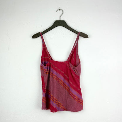 Kuratierter Vintage Onlineshop nachhaltige Secondhand Kleidung online kaufen, Online Shop Vintage, Vintage Online Shop, Second Hand Online Shop, gebraucht, zweite Hand, reused, preloved, Y2K, thriftshop, thriftstore, thrifting, thrift shop, thrift store