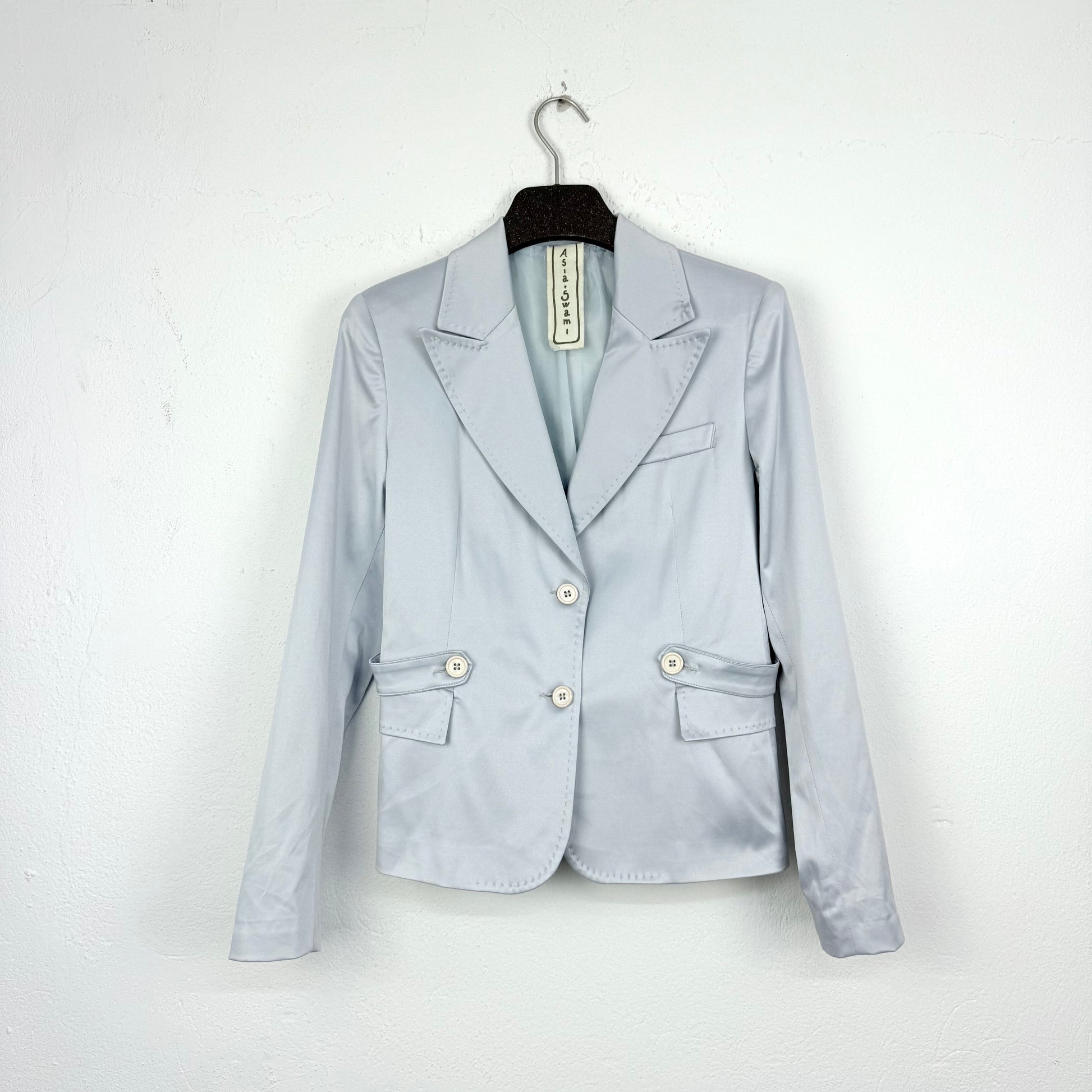 Kuratierter Vintage Onlineshop nachhaltige Secondhand Kleidung online kaufen, Online Shop Vintage, Vintage Online Shop, Second Hand Online Shop, gebraucht, zweite Hand, reused, preloved, Y2K, thriftshop, thriftstore, thrifting, thrift shop, thrift store