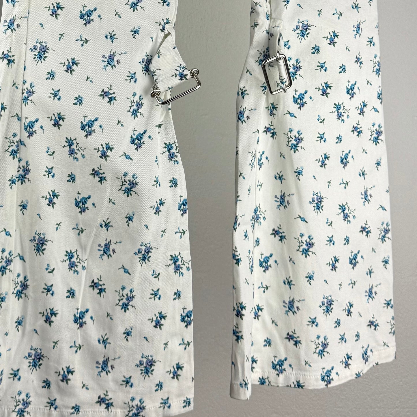 Kuratierter Vintage Onlineshop nachhaltige Secondhand Kleidung online kaufen, Online Shop Vintage, Vintage Online Shop, Second Hand Online Shop, gebraucht, zweite Hand, reused, preloved, Y2K, thriftshop, thriftstore, thrifting, thrift shop, thrift store