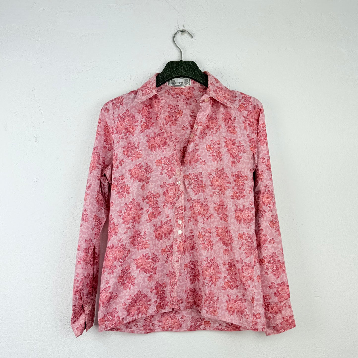 Kuratierter Vintage Onlineshop nachhaltige Secondhand Kleidung online kaufen, Online Shop Vintage, Vintage Online Shop, Second Hand Online Shop, gebraucht, zweite Hand, reused, preloved, Y2K, thriftshop, thriftstore, thrifting, thrift shop, thrift store