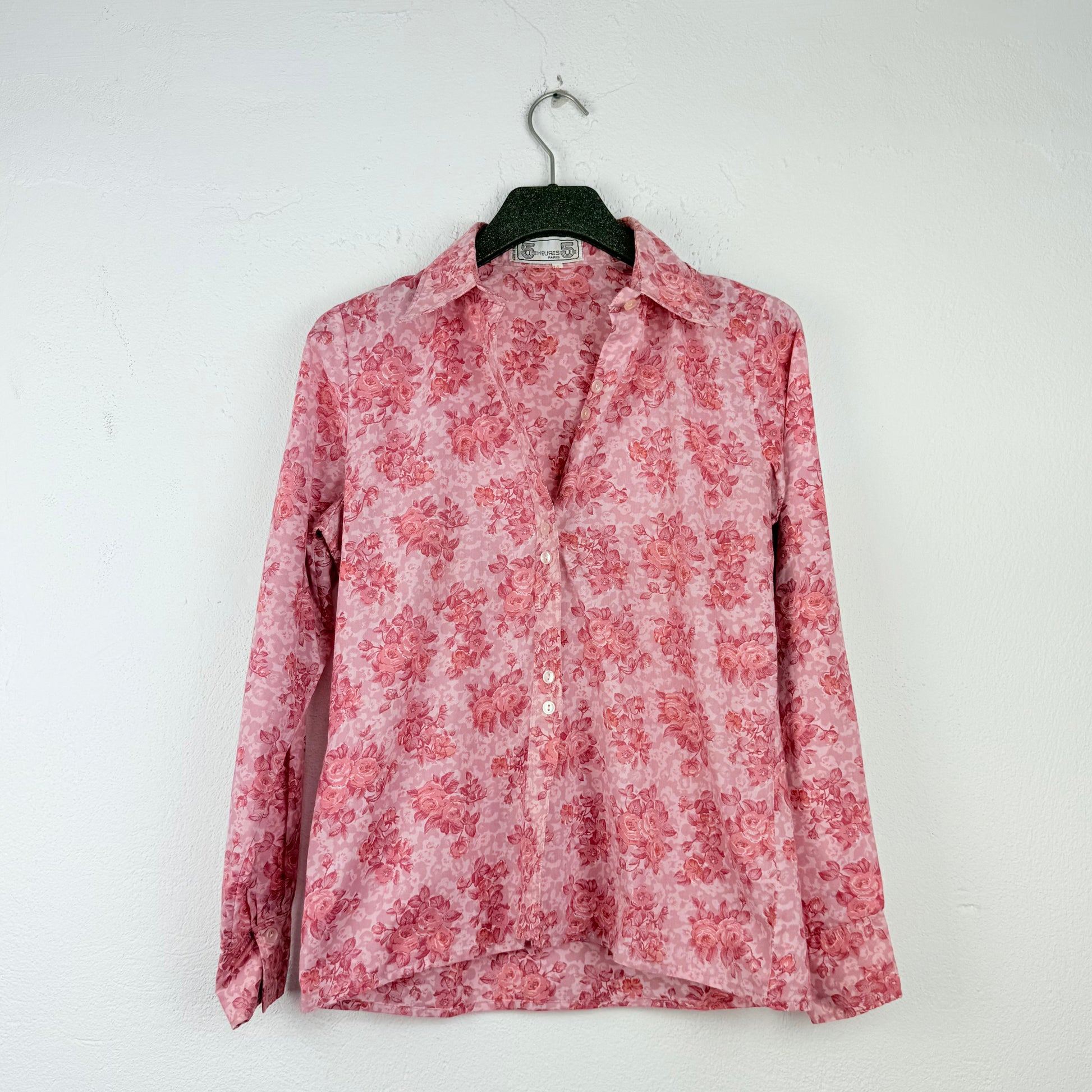 Kuratierter Vintage Onlineshop nachhaltige Secondhand Kleidung online kaufen, Online Shop Vintage, Vintage Online Shop, Second Hand Online Shop, gebraucht, zweite Hand, reused, preloved, Y2K, thriftshop, thriftstore, thrifting, thrift shop, thrift store