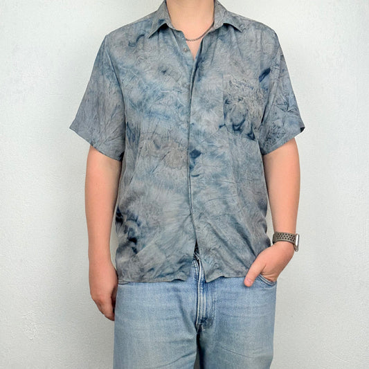 Kuratierter Vintage Onlineshop nachhaltige Secondhand Kleidung online kaufen, Online Shop Vintage, Vintage Online Shop, Second Hand Online Shop, gebraucht, zweite Hand, reused, preloved, Y2K, thriftshop, thriftstore, thrifting, thrift shop, thrift store, Festival, Batik, Flowy