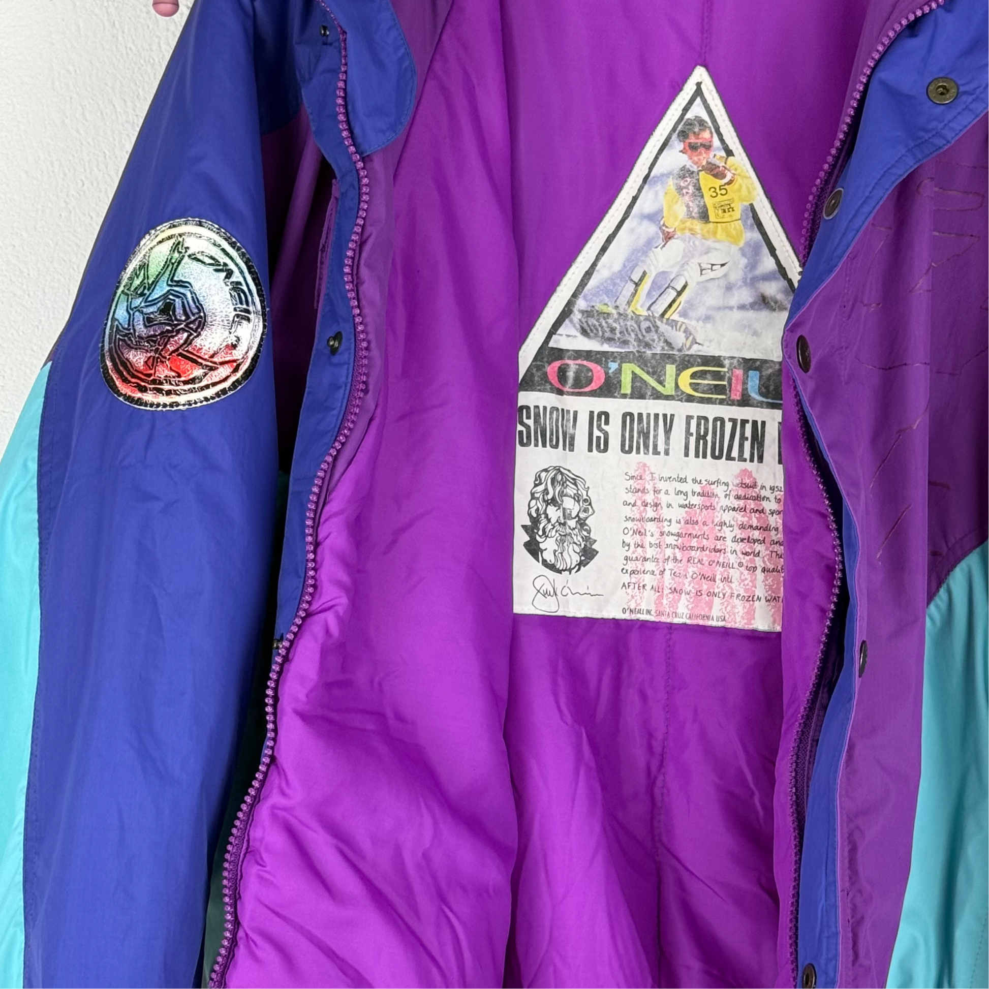 Kuratierter Vintage Onlineshop nachhaltige Secondhand Kleidung online kaufen, Online Shop Vintage, Vintage Online Shop, Second Hand Online Shop, gebraucht, zweite Hand, reused, preloved, Y2K, thriftshop, thriftstore, thrifting, thrift shop, thrift store
