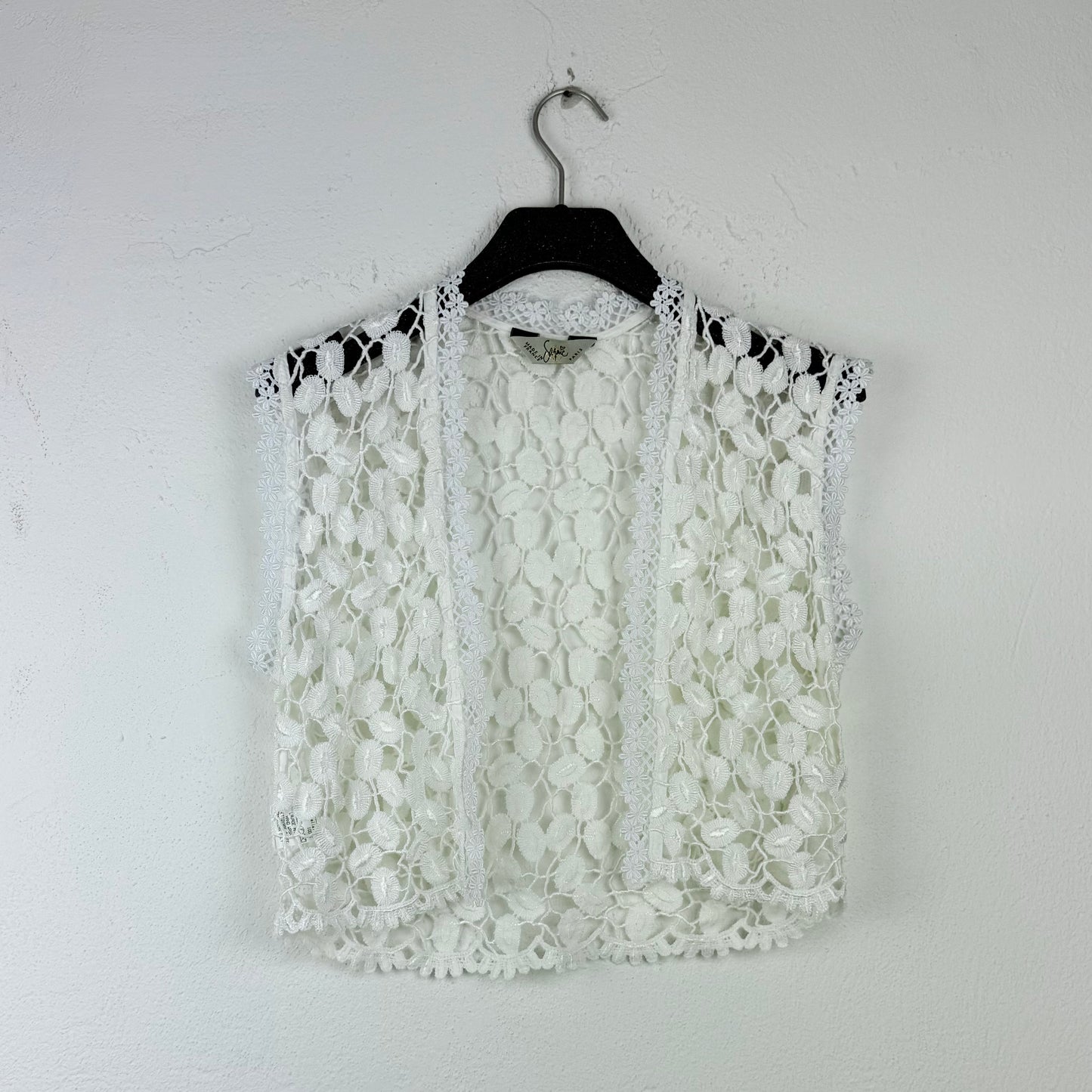 Kuratierter Vintage Onlineshop nachhaltige Secondhand Kleidung online kaufen, Online Shop Vintage, Vintage Online Shop, Second Hand Online Shop, gebraucht, zweite Hand, reused, preloved, Y2K, thriftshop, thriftstore, thrifting, thrift shop, thrift store