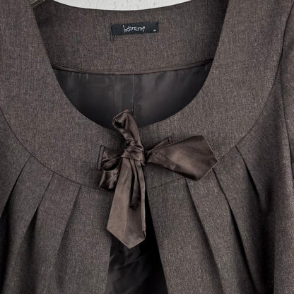 Kuratierter Vintage Onlineshop nachhaltige Secondhand Kleidung online kaufen, Online Shop Vintage, Vintage Online Shop, Second Hand Online Shop, gebraucht, zweite Hand, reused, preloved, Y2K, thriftshop, thriftstore, thrifting, thrift shop, thrift store