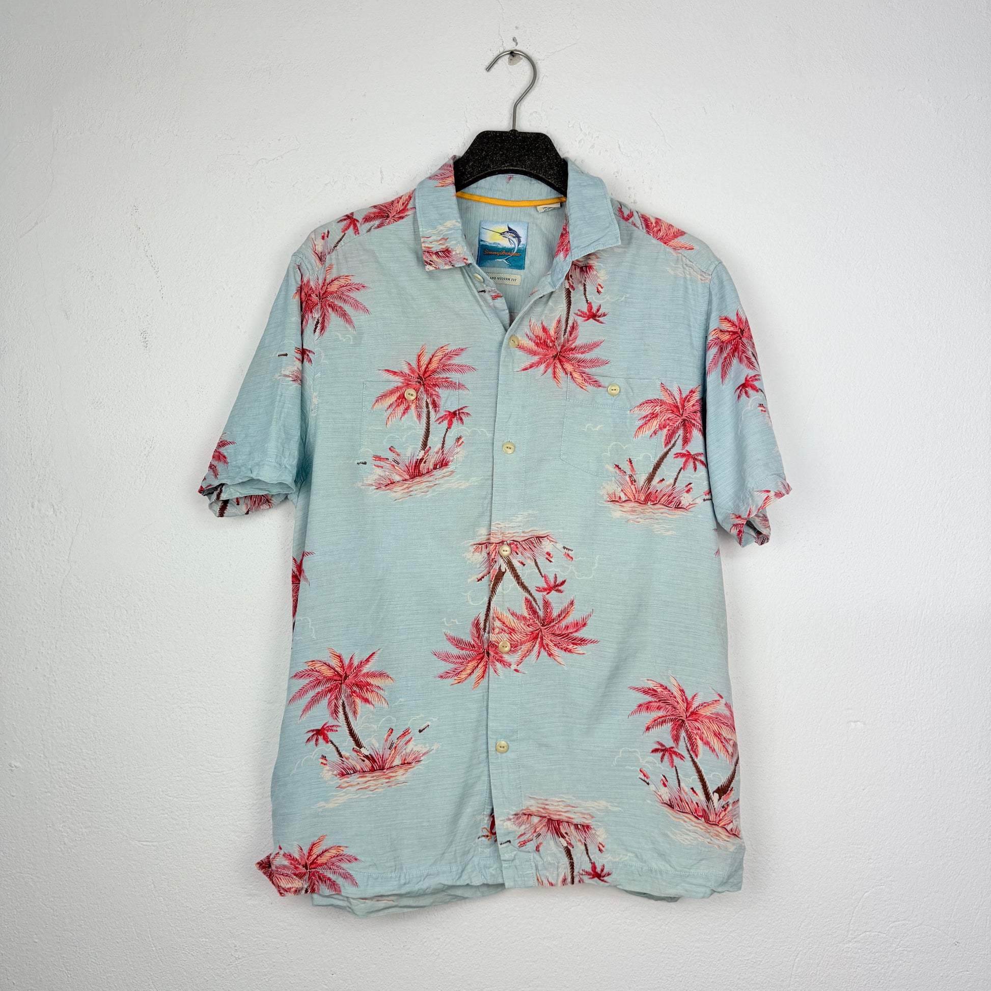 Kuratierter Vintage Onlineshop nachhaltige Secondhand Kleidung online kaufen, Online Shop Vintage, Vintage Online Shop, Second Hand Online Shop, gebraucht, zweite Hand, reused, preloved, Y2K, thriftshop, thriftstore, thrifting, thrift shop, thrift store