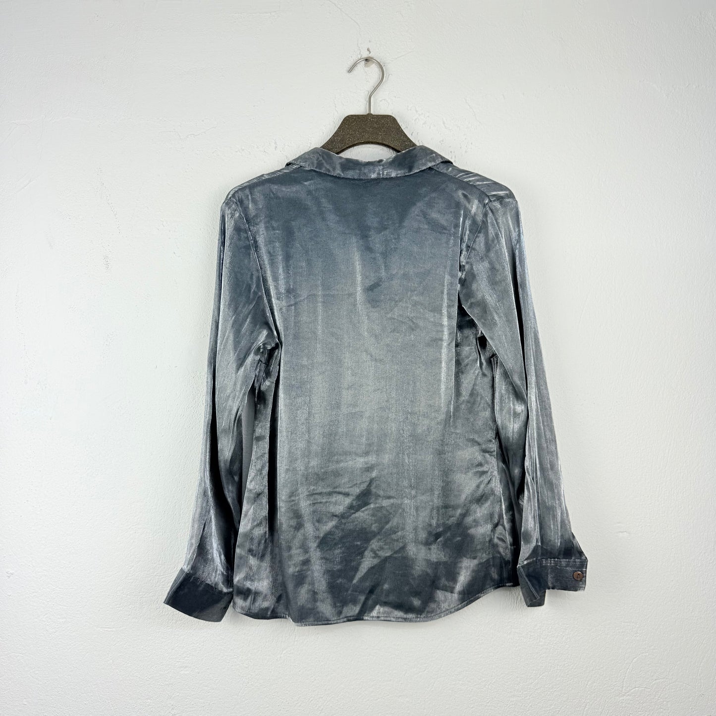 Kuratierter Vintage Onlineshop nachhaltige Secondhand Kleidung online kaufen, Online Shop Vintage, Vintage Online Shop, Second Hand Online Shop, gebraucht, zweite Hand, reused, preloved, Y2K, thriftshop, thriftstore, thrifting, thrift shop, thrift store