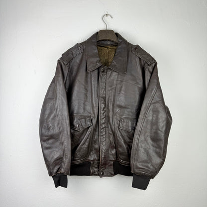 Kuratierter Vintage Onlineshop nachhaltige Secondhand Kleidung online kaufen, Online Shop Vintage, Vintage Online Shop, Second Hand Online Shop, gebraucht, zweite Hand, reused, preloved, Y2K, thriftshop, thriftstore, thrifting, thrift shop, thrift store