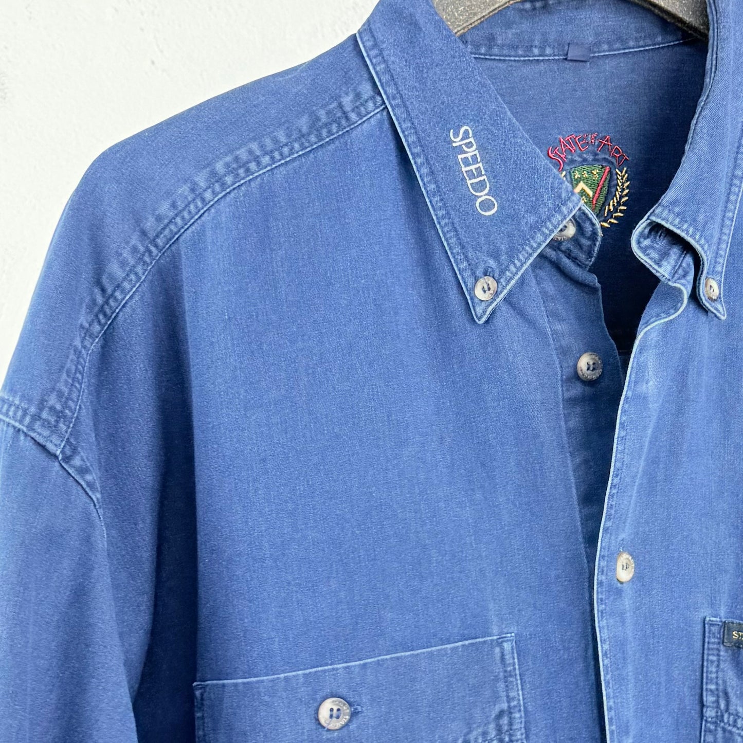 Kuratierter Vintage Onlineshop nachhaltige Secondhand Kleidung online kaufen, Online Shop Vintage, Vintage Online Shop, Second Hand Online Shop, gebraucht, zweite Hand, reused, preloved, Y2K, thriftshop, thriftstore, thrifting, thrift shop, thrift store