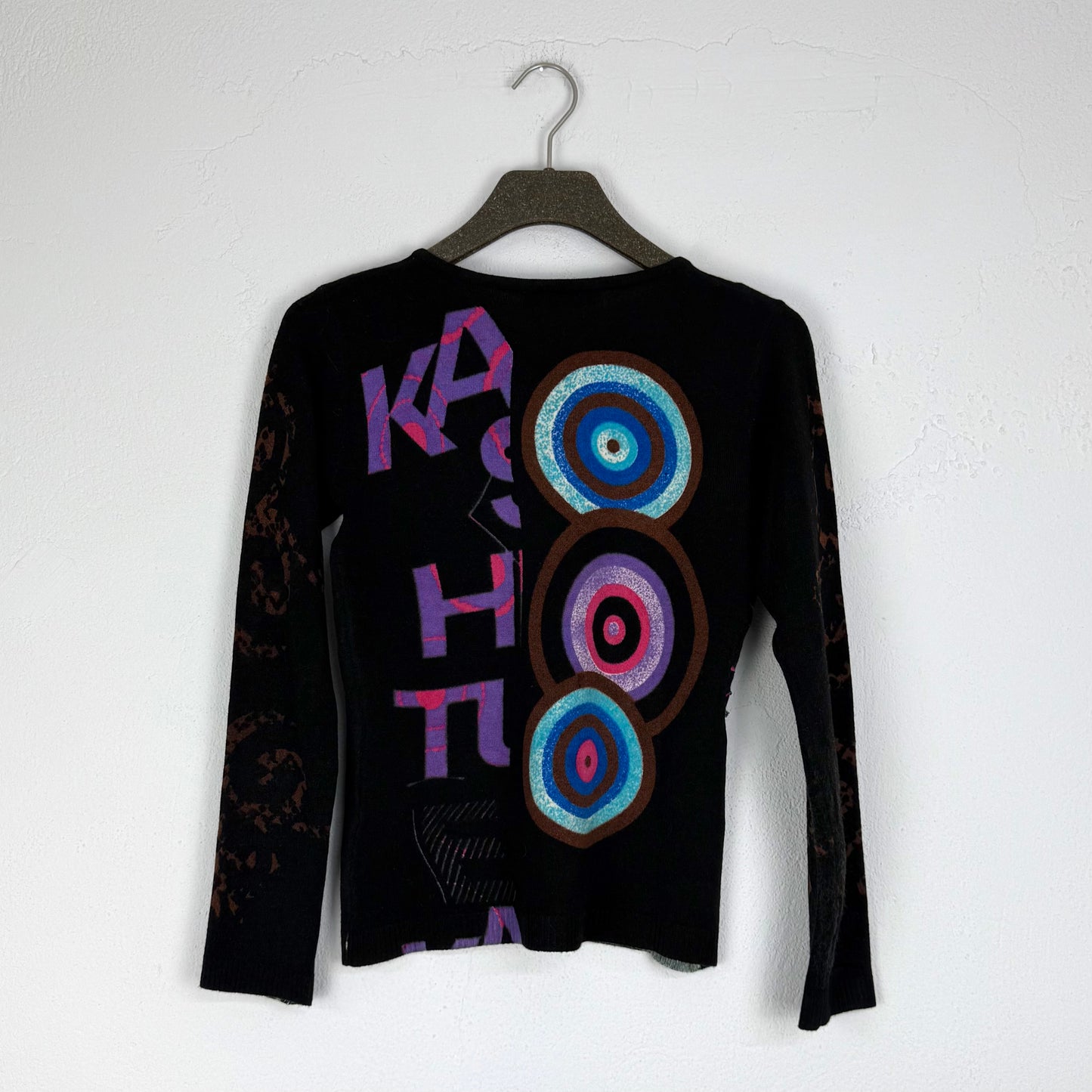 Kuratierter Vintage Onlineshop nachhaltige Secondhand Kleidung online kaufen, Online Shop Vintage, Vintage Online Shop, Second Hand Online Shop, gebraucht, zweite Hand, reused, preloved, Y2K, thriftshop, thriftstore, thrifting, thrift shop, thrift store