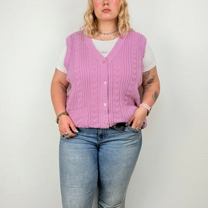 Kuratierter Vintage Onlineshop nachhaltige Secondhand Kleidung online kaufen, Online Shop Vintage, Vintage Online Shop, Second Hand Online Shop, gebraucht, zweite Hand, reused, preloved, Y2K, thriftshop, thriftstore, thrifting, thrift shop, thrift store