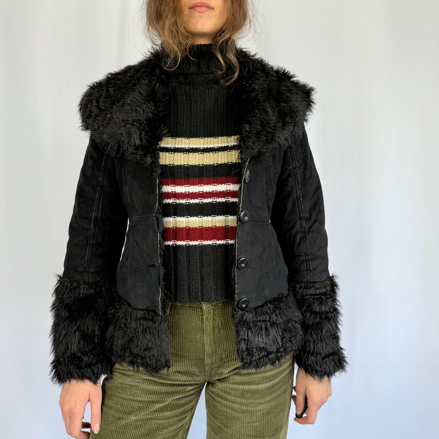 Kuratierter Vintage Onlineshop nachhaltige Secondhand Kleidung online kaufen, Online Shop Vintage, Vintage Online Shop, Second Hand Online Shop, gebraucht, zweite Hand, reused, preloved, Y2K, thriftshop, thriftstore, thrifting, thrift shop, thrift store, Cozy, Bratz, 2000s, Teddy