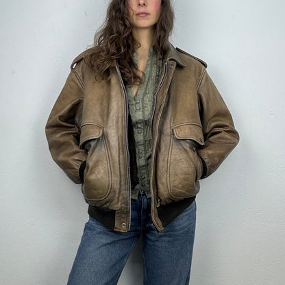 Kuratierter Vintage Onlineshop nachhaltige Secondhand Kleidung online kaufen, Online Shop Vintage, Vintage Online Shop, Second Hand Online Shop, gebraucht, zweite Hand, reused, preloved, Y2K, thriftshop, thriftstore, thrifting, thrift shop, thrift store