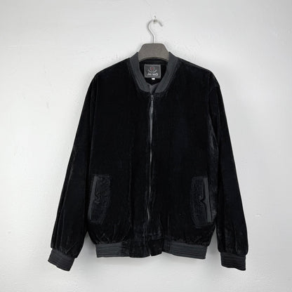 Kuratierter Vintage Onlineshop nachhaltige Secondhand Kleidung online kaufen, Online Shop Vintage, Vintage Online Shop, Second Hand Online Shop, gebraucht, zweite Hand, reused, preloved, Y2K, thriftshop, thriftstore, thrifting, thrift shop, thrift store