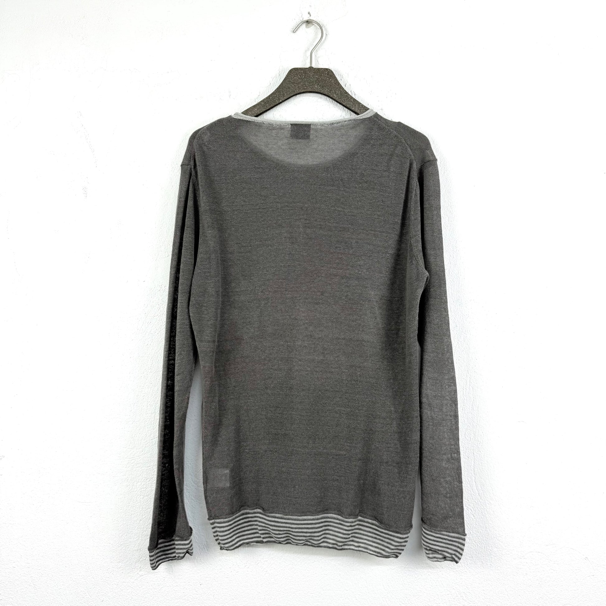Kuratierter Vintage Onlineshop nachhaltige Secondhand Kleidung online kaufen, Online Shop Vintage, Vintage Online Shop, Second Hand Online Shop, gebraucht, zweite Hand, reused, preloved, Y2K, thriftshop, thriftstore, thrifting, thrift shop, thrift store