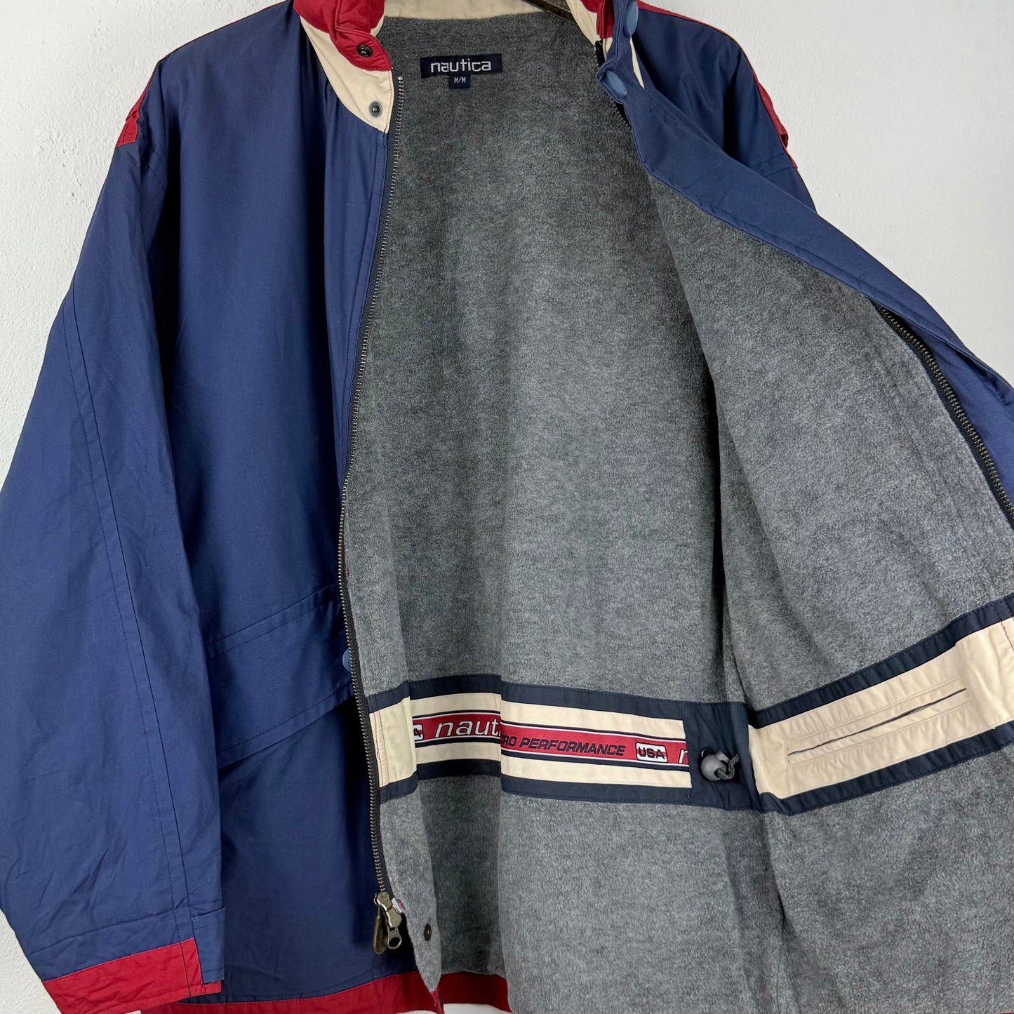 Kuratierter Vintage Onlineshop nachhaltige Secondhand Kleidung online kaufen, Online Shop Vintage, Vintage Online Shop, Second Hand Online Shop, gebraucht, zweite Hand, reused, preloved, Y2K, thriftshop, thriftstore, thrifting, thrift shop, thrift store