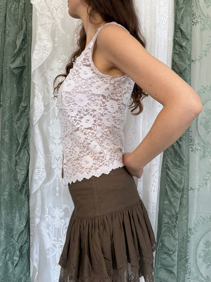 Spitzentop mit Blumenknöpfen weiß (M/L)