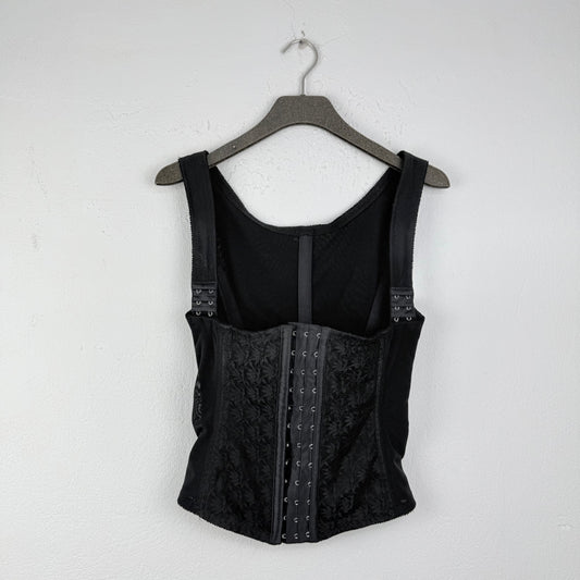Kuratierter Vintage Onlineshop nachhaltige Secondhand Kleidung online kaufen, Online Shop Vintage, Vintage Online Shop, Second Hand Online Shop, gebraucht, zweite Hand, reused, preloved, Y2K, thriftshop, thriftstore, thrifting, thrift shop, thrift store, Korsett,Spitze, Snatched