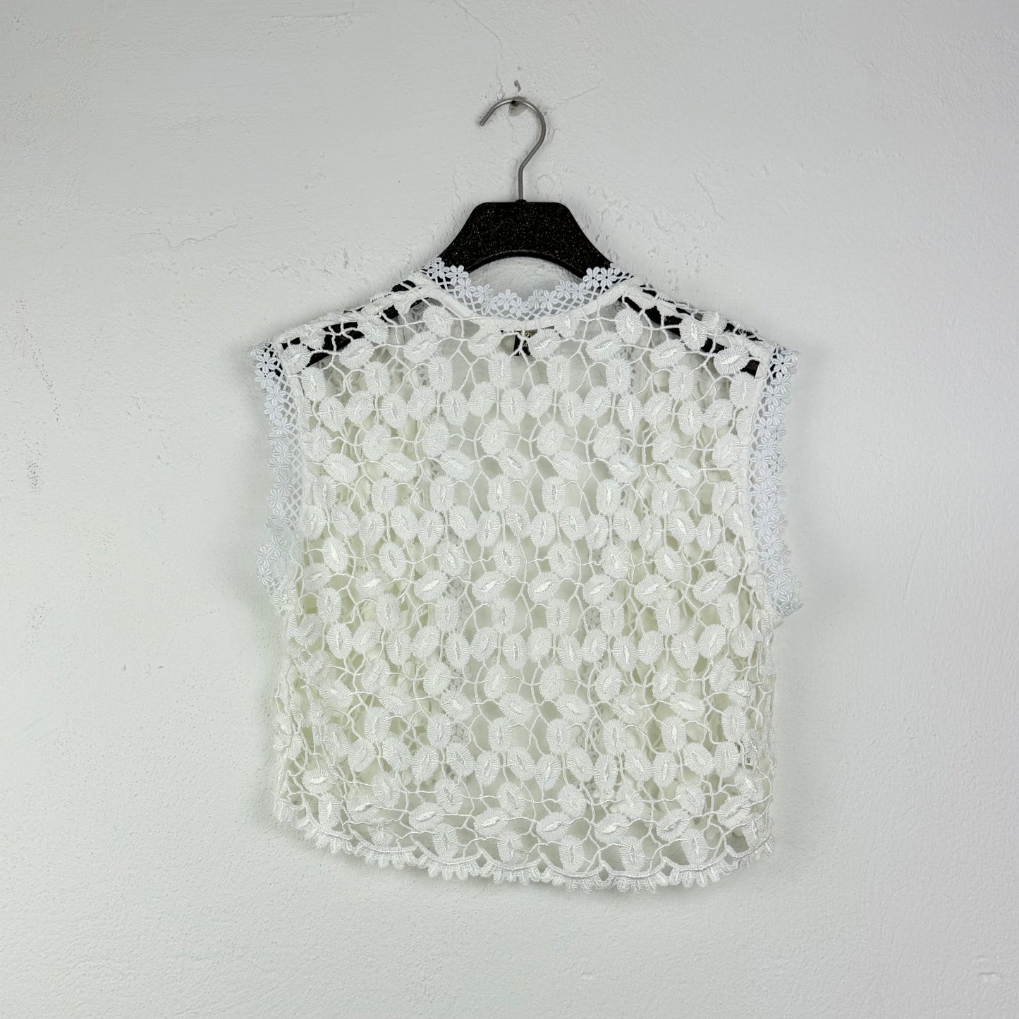 Kuratierter Vintage Onlineshop nachhaltige Secondhand Kleidung online kaufen, Online Shop Vintage, Vintage Online Shop, Second Hand Online Shop, gebraucht, zweite Hand, reused, preloved, Y2K, thriftshop, thriftstore, thrifting, thrift shop, thrift store