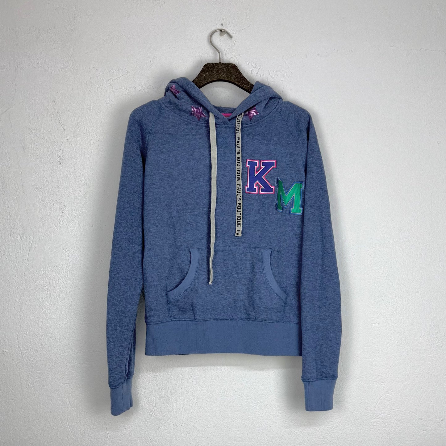 Kuratierter Vintage Onlineshop nachhaltige Secondhand Kleidung online kaufen, Online Shop Vintage, Vintage Online Shop, Second Hand Online Shop, gebraucht, zweite Hand, reused, preloved, Y2K, thriftshop, thriftstore, thrifting, thrift shop, thrift store