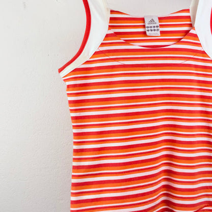 Kuratierter Vintage Onlineshop nachhaltige Secondhand Kleidung online kaufen, Online Shop Vintage, Vintage Online Shop, Second Hand Online Shop, gebraucht, zweite Hand, reused, preloved, Y2K, thriftshop, thriftstore, thrifting, thrift shop, thrift store