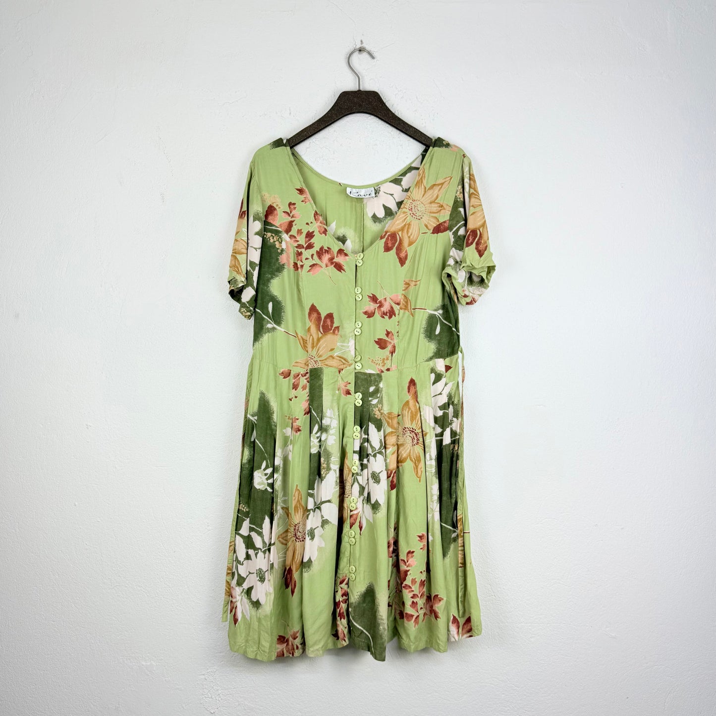 Kuratierter Vintage Onlineshop nachhaltige Secondhand Kleidung online kaufen, Online Shop Vintage, Vintage Online Shop, Second Hand Online Shop, gebraucht, zweite Hand, reused, preloved, Y2K, thriftshop, thriftstore, thrifting, thrift shop, thrift store, Boho, Festival, Flowers